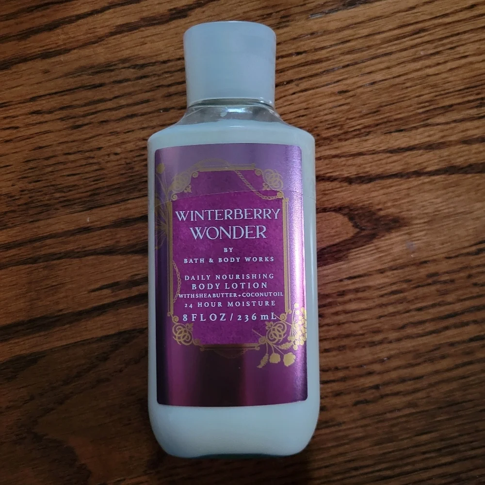 Bath & Body Works Winterberry Wonder Body Lotion